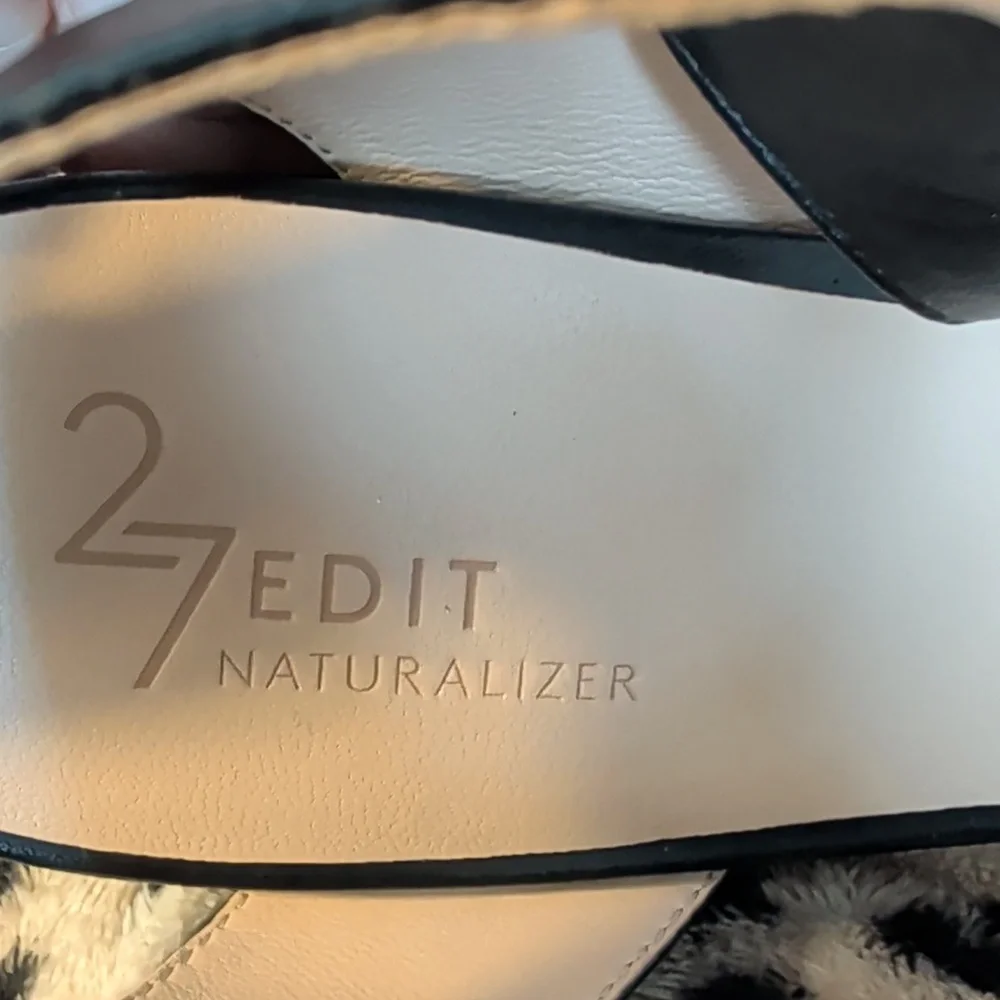 Naturalizer 27 Edit Jaselle Black Leather Heels